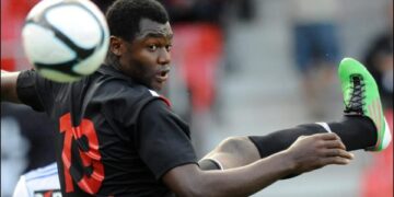 Polémique autour de Vincent Bikana