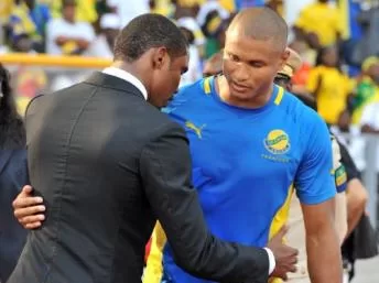 CAN 2012: Eto&rsquo;o danse avec Ali bongo