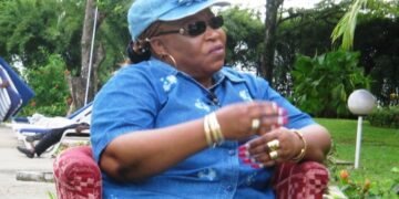 Patience Dabany en soutien aux Panthères