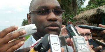 Mboma accompagne  »Play for the Union »