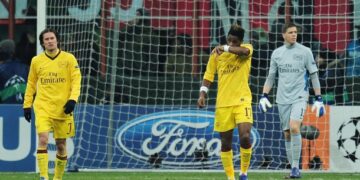 Alex Song pouvait-il faire autrement ?