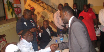 Caïman il est 6 heures. Ah bon ?