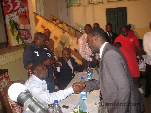 Caïman il est 6 heures. Ah bon ?