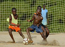 Trafic d’âges : le combat de la Fécafoot