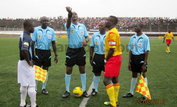 E1 : New Star domine Unisport à Douala (en Images)