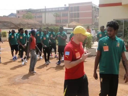 Lions Indomptables: Ils sont redevenus solidaires