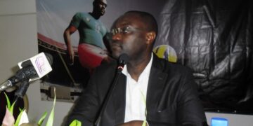 Jubilé: Mboma invite Weah et A.Pelé