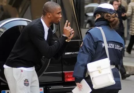 Tous les moyens et voies de droit