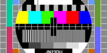 La télévision : héros ailleurs, bourreau chez nous