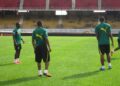 Les_lions_au_entraA_R_nements_au_stade_omnisports_de_YaoundA_c_036.jpg