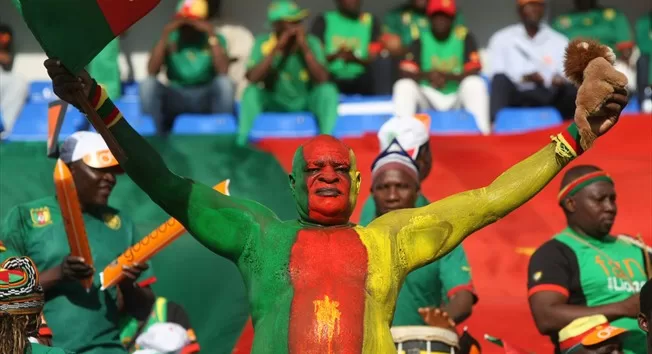 Le Roi Lion redresse sa crinière