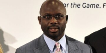 Georges Weah est au Cameroun