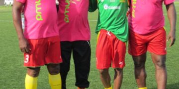 Sortie fou fou foot des Biyik à Douala