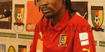 Song : « Qu’on laisse Lavagne travailler »