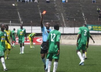 Astres sans pitié contre Koza