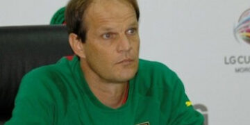 Le torchon brûle entre Iya et Lavagne