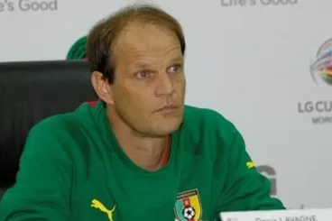 Le torchon brûle entre Iya et Lavagne