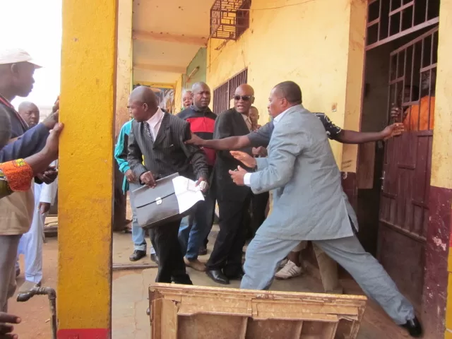 D2 Ouest: La Fecafoot place les barrages sous sa tutelle