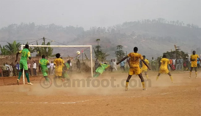 Le stade du CENAJES de Dschang suspendu