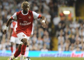 Offre de Barcelone pour Alex Song