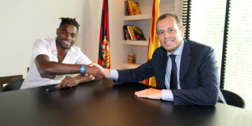 Alexandre Song a signé son contrat