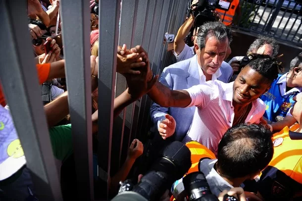 Vidéo: Alex Song ce matin