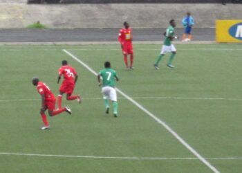 Union de Douala sur un nuage