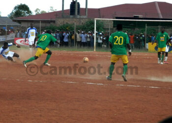 Panthère et New Star se départageront à Douala