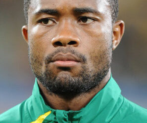 Aurélien Chedjou en plein rétro pédalage