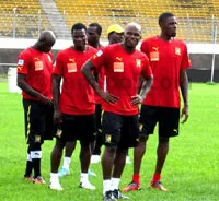 Eto’o et Womé: Brassard et dossard