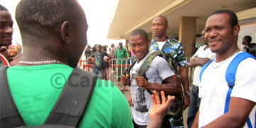 Camfoot: Au tour des militaires