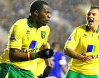 Angleterre : Bassong puissance 5!