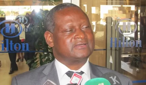 La FIFA aux obsèques de Théophile Abega