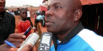 Etoundi, Likouba, Njili Ndengue au micro de Camfoot