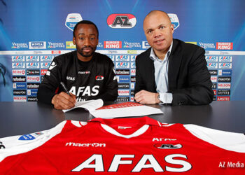 Lions en club: Overtoom signe à Az Alkmaar