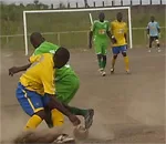 La corruption des entraîneurs camerounais: Coach Ndolè et Western Union