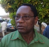 Jules Nyongha annoncé à Dac