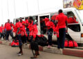 Arrivée de l'Unisport à l'aéroport de Douala