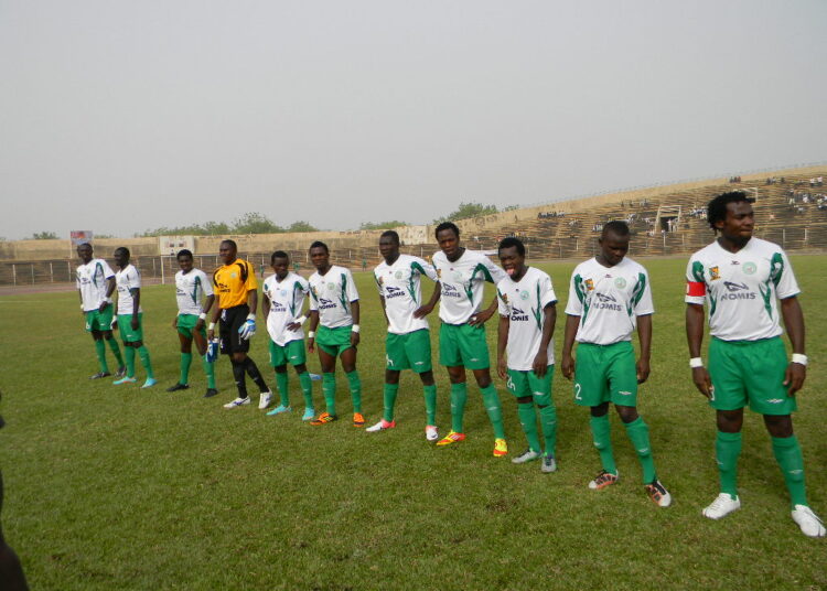 Coton qualifié, Unisport éliminé