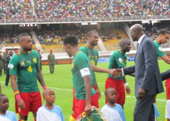 Pourquoi le ministre suspend les opérations électorales