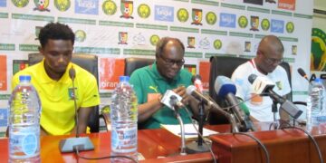 JP AKONO : Si seulement la couleur de ta peau était différente !