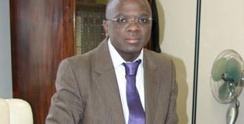 Comment empêcher Iya d&rsquo;être candidat?