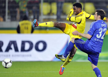 Eto&rsquo;o qualifie Anzhi pour les 1/2 finales