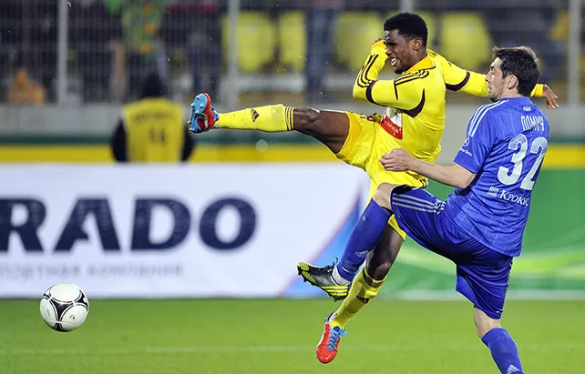 Eto&rsquo;o qualifie Anzhi pour les 1/2 finales