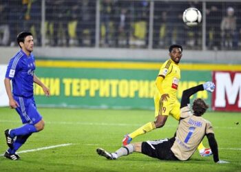 Eto&rsquo;o marque, Anzhi tremble