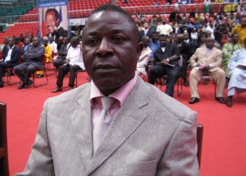 Robert Atah se dévoile