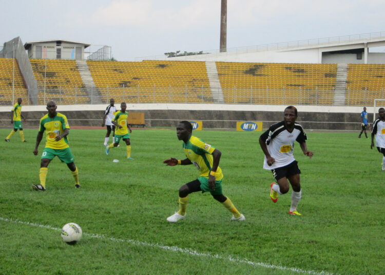 Tonnerre freine Astres