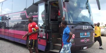 Coulisses: Les Lions sans leur bus