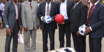 Kameni en Père Noël à l&rsquo;Université de Yaoundé I