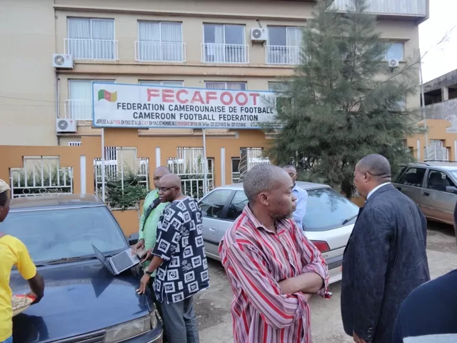 Tsinga: Ambiance au siège de la Fécafoot